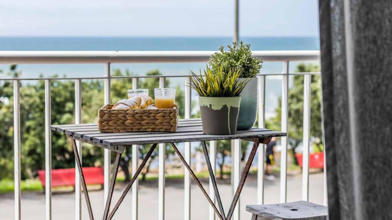 Lovelystay - Porto Beach Apartment Exterior photo